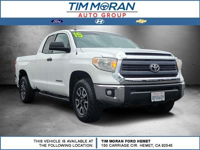 2015 Toyota Tundra SR5 — photo 1 of 13