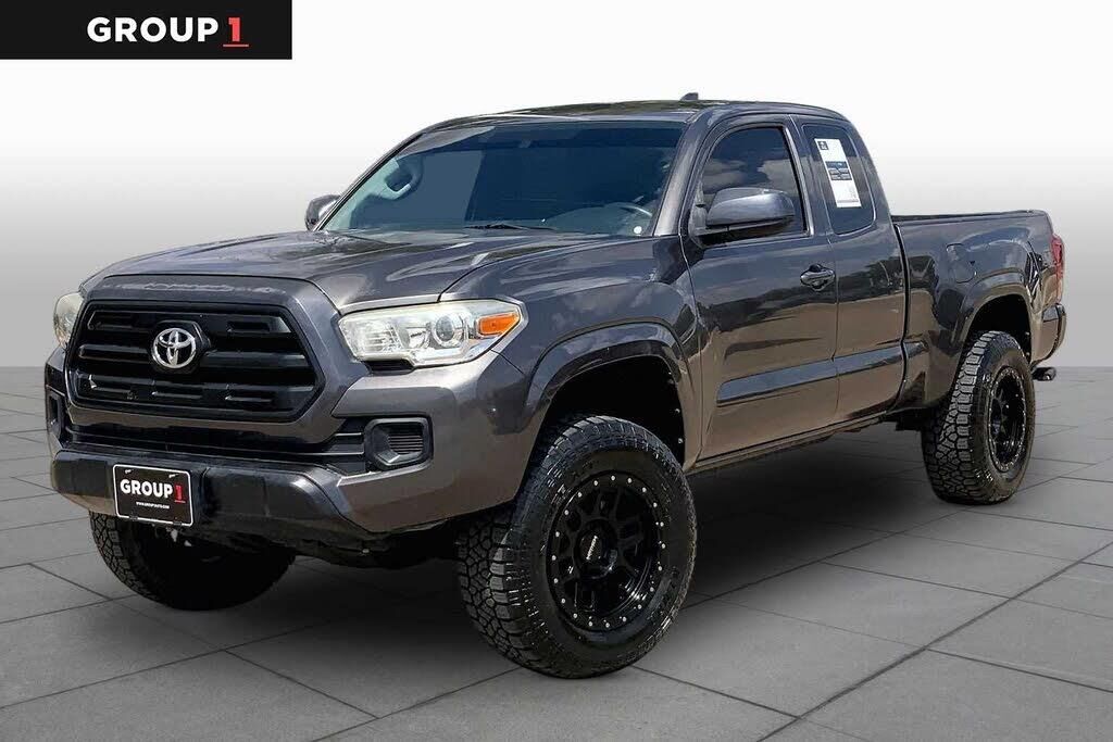 2016 Toyota Tacoma SR — photo 1 of 1