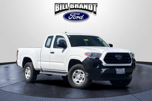 2018 Toyota Tacoma SR