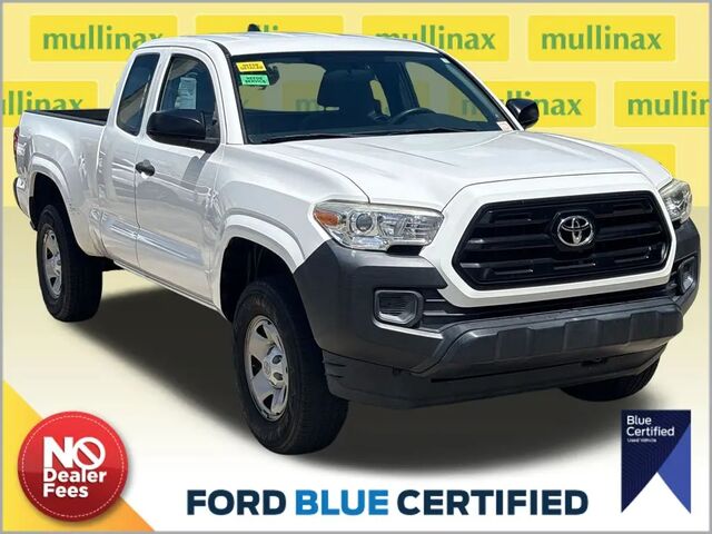 2017 Toyota Tacoma SR