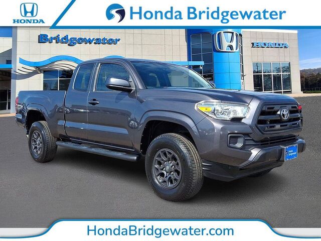 2016 Toyota Tacoma SR