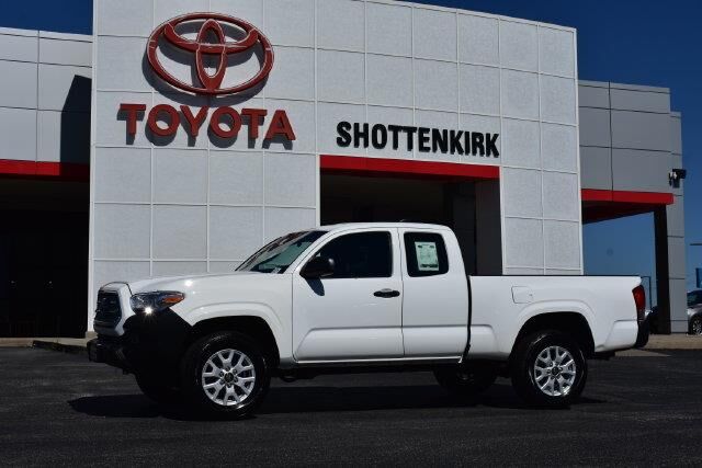2017 Toyota Tacoma SR