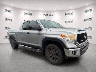 2015 Toyota Tundra 2WD Truck SR5