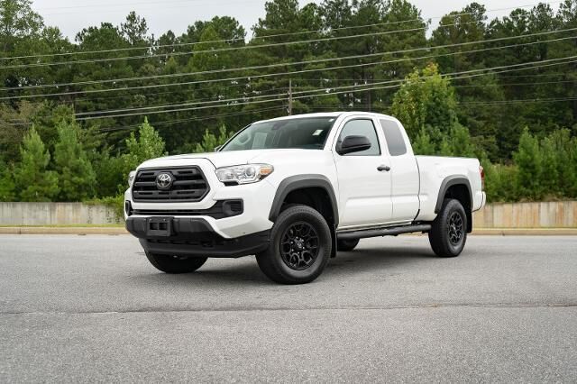 2019 Toyota Tacoma SR