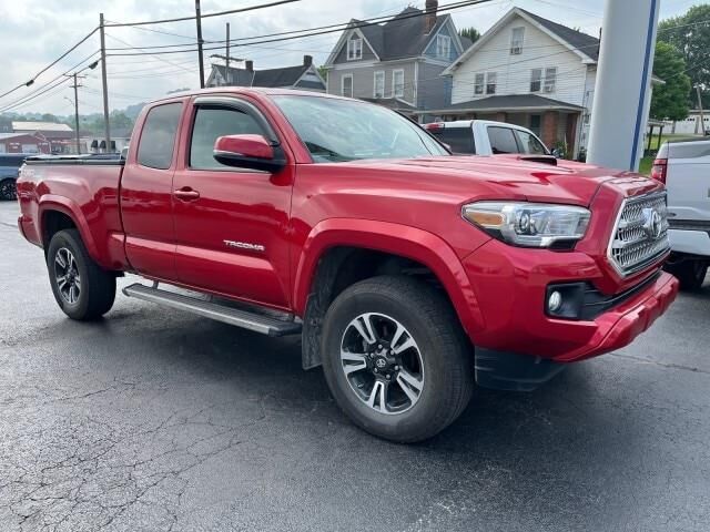 2017 Toyota Tacoma TRD Sport