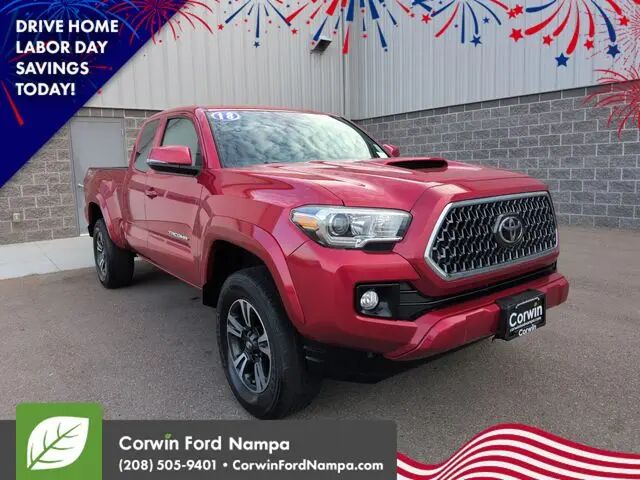 2018 Toyota Tacoma TRD Sport — photo 1 of 13