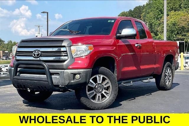 2017 Toyota Tundra SR