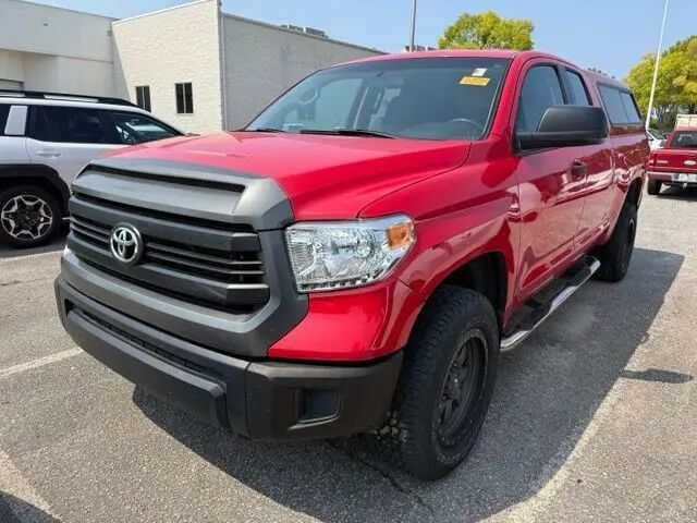 2014 Toyota Tundra SR — photo 1 of 10