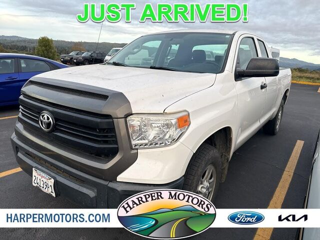 2015 Toyota Tundra SR