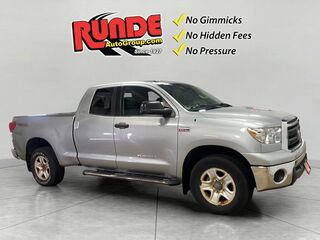 2011 Toyota Tundra 4WD Truck Grade 5.7L V8 w/FFV (A6)