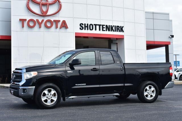 2015 Toyota Tundra SR5