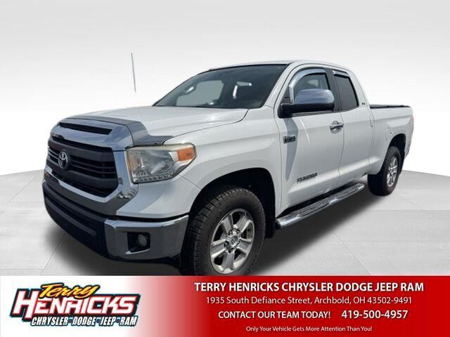 2015 Toyota Tundra SR5