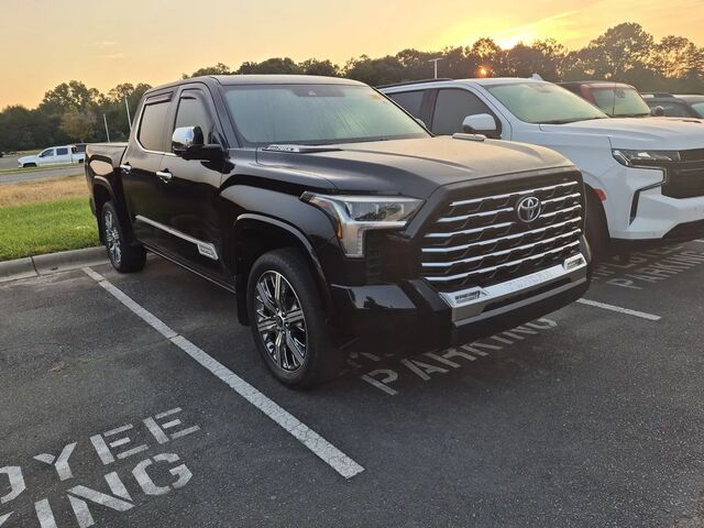 2022 Toyota Tundra Capstone HV