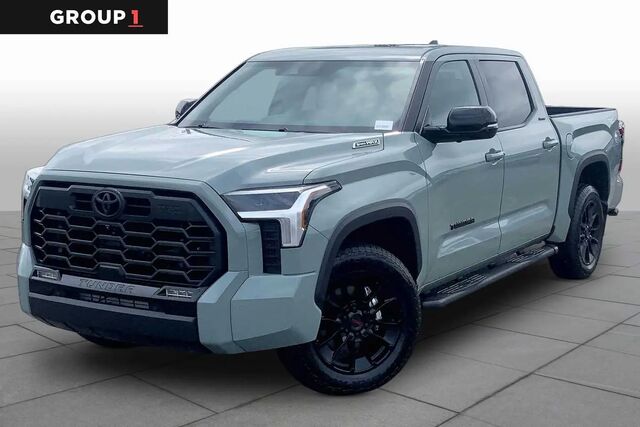 2025 Toyota Tundra Platinum HV