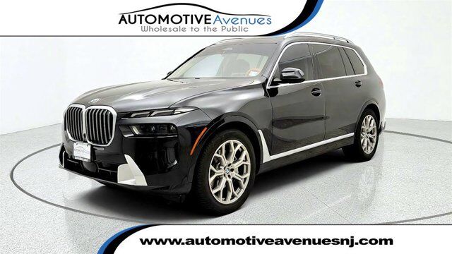 2023 BMW X7 xDrive40i