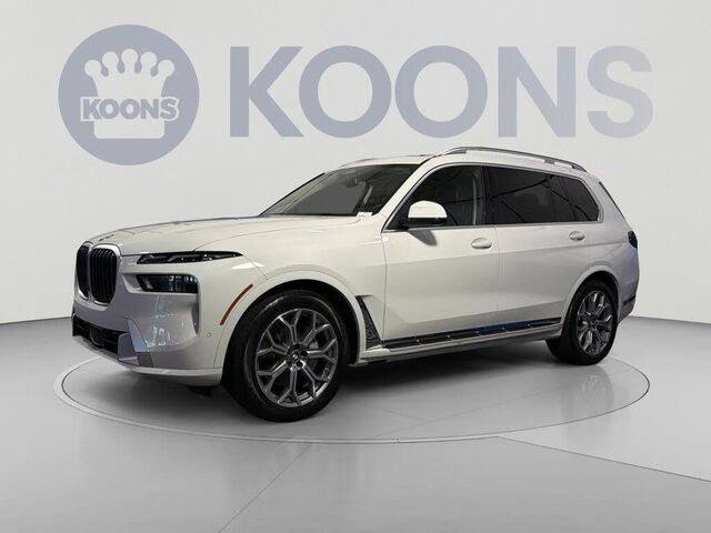 2025 BMW X7 xDrive40i