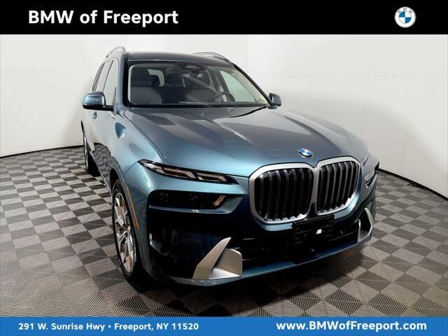 2026 BMW X7 xDrive40i — photo 1 of 13