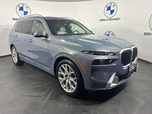 2026 BMW X7 xDrive40i — photo 1 of 13