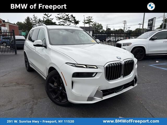 2024 BMW X7 xDrive40i — photo 1 of 6