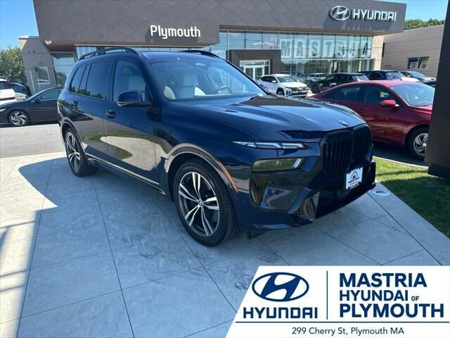 2024 BMW X7 xDrive40i — photo 1 of 13