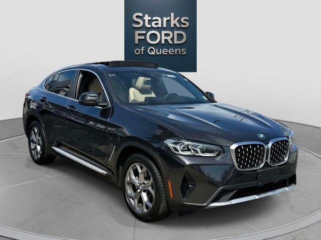 2024 BMW X4 xDrive30i