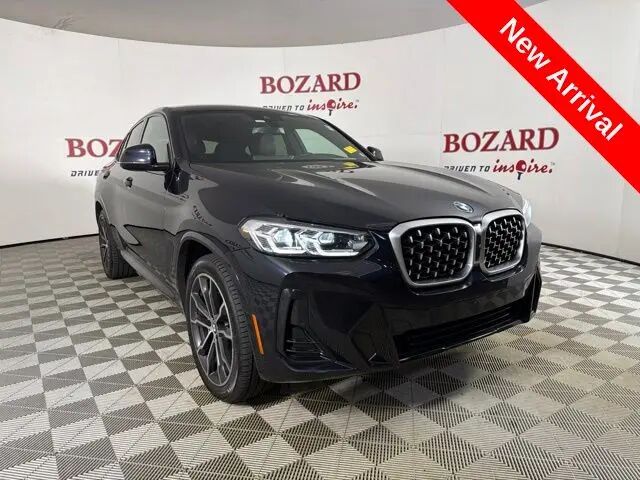 2022 BMW X4 xDrive30i
