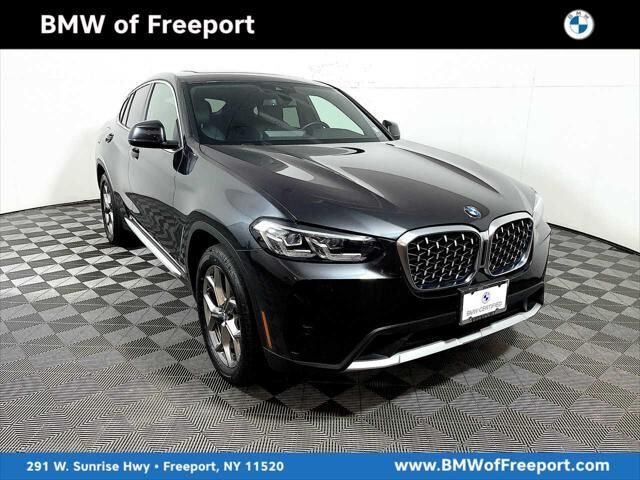 2022 BMW X4 xDrive30i