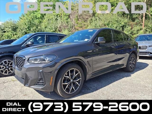2024 BMW X4 xDrive30i