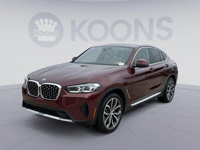 2025 BMW X4 xDrive30i