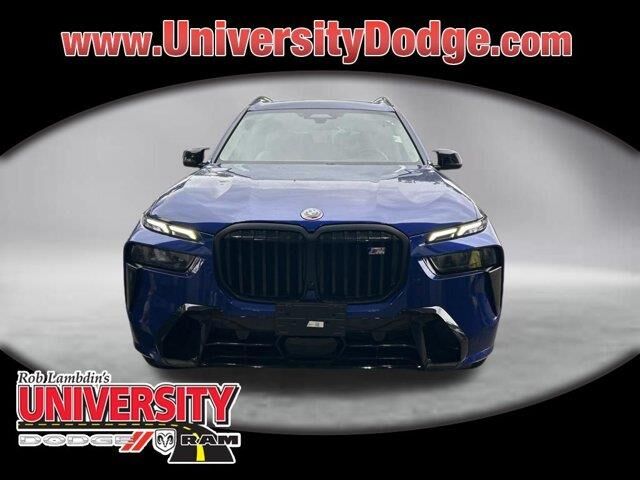 2023 BMW X7 M60i