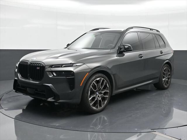 2024 BMW X7 M60i