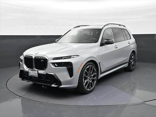 2024 BMW X7 M60i