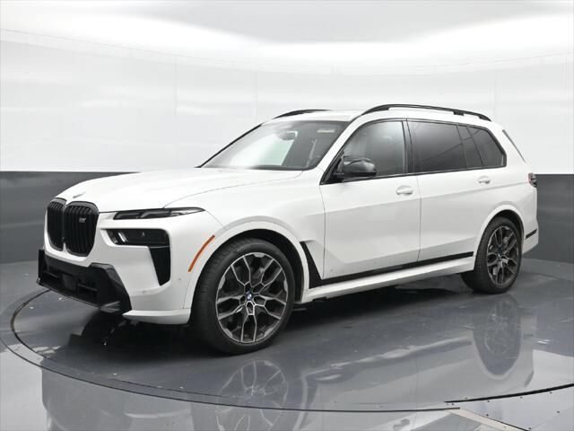 2024 BMW X7 M60i