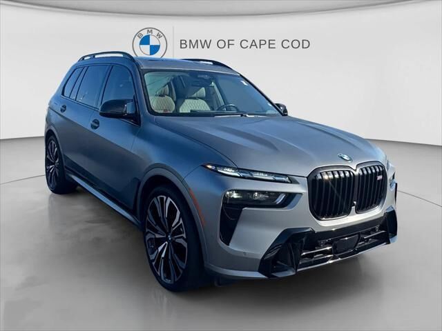 2024 BMW X7 M60i