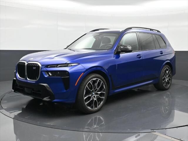2025 BMW X7 M60i