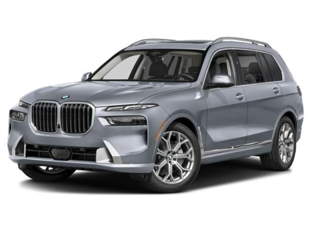 2025 BMW X7 M60i