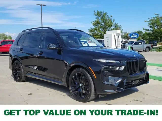2025 BMW X7 M60i — photo 1 of 13