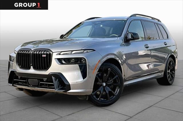 2026 BMW X7 M60i