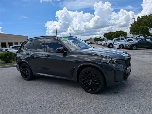 2024 BMW X5 M60i