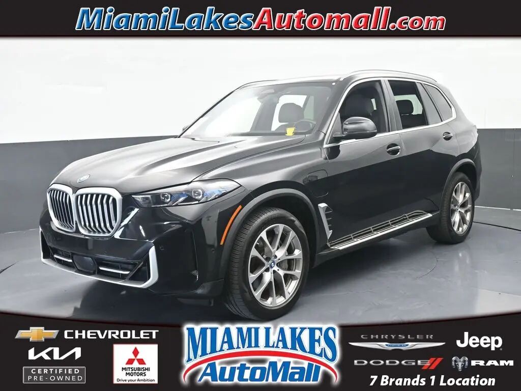 2025 BMW X5 xDrive50e — photo 1 of 13