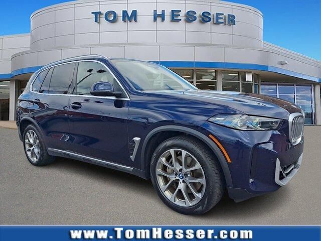 2024 BMW X5 xDrive50e — photo 1 of 13