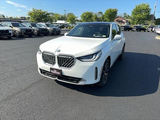 2025 BMW X3 30 xDrive — photo 1 of 13