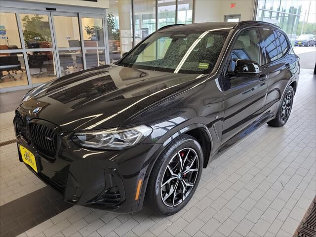 2022 BMW X3 M40i