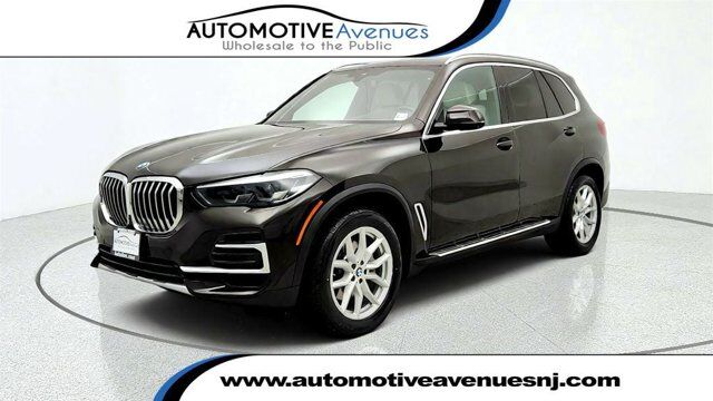2022 BMW X5 xDrive40i — photo 1 of 13