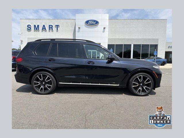 2022 BMW X7 xDrive40i