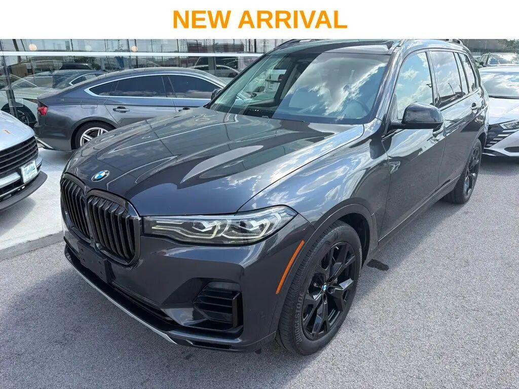 2021 BMW X7 xDrive40i — photo 1 of 1
