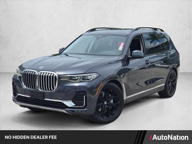 2022 BMW X7 xDrive40i — photo 1 of 13