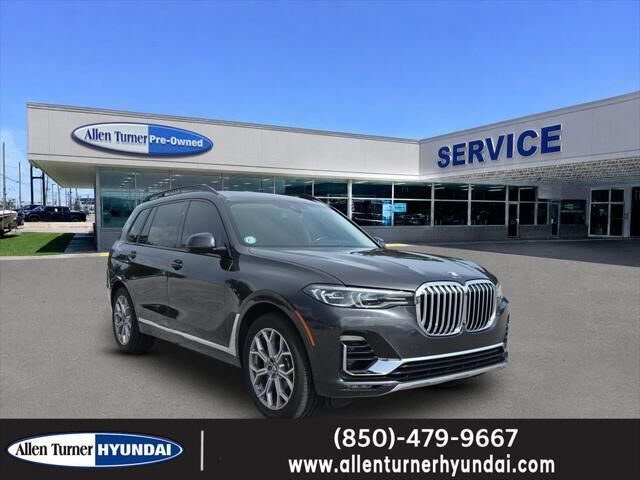 2020 BMW X7 xDrive40i — photo 1 of 13