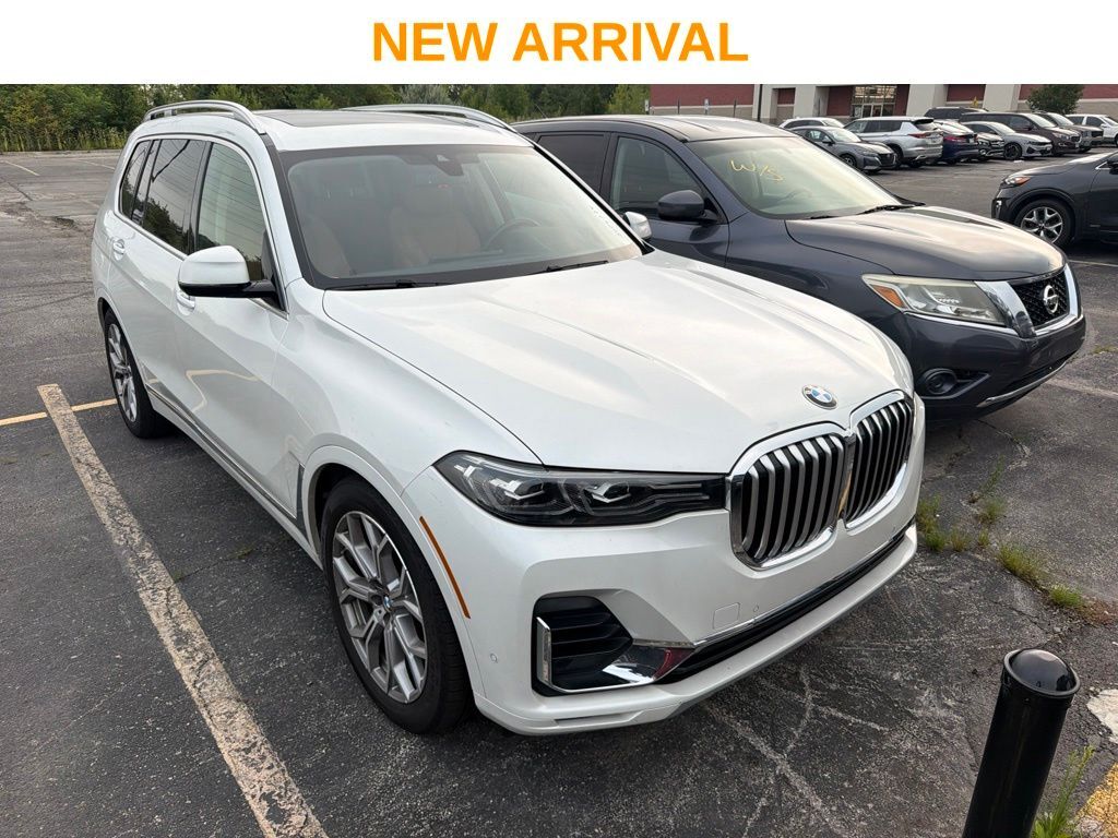 2022 BMW X7 xDrive40i — photo 1 of 13