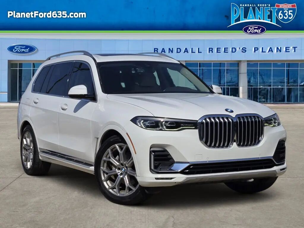 2019 BMW X7 xDrive40i — photo 1 of 11